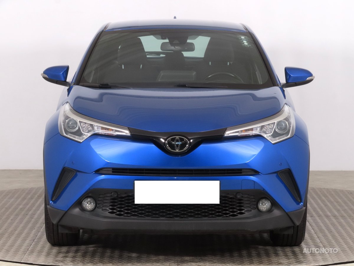 Toyota C-HR, 2018 - pohled č. 2