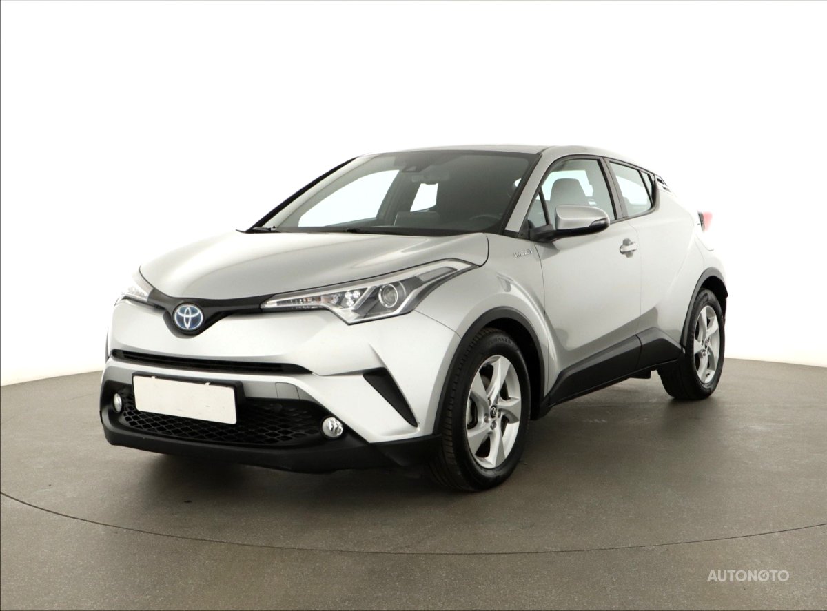 Toyota C-HR, 2019 - pohled č. 3