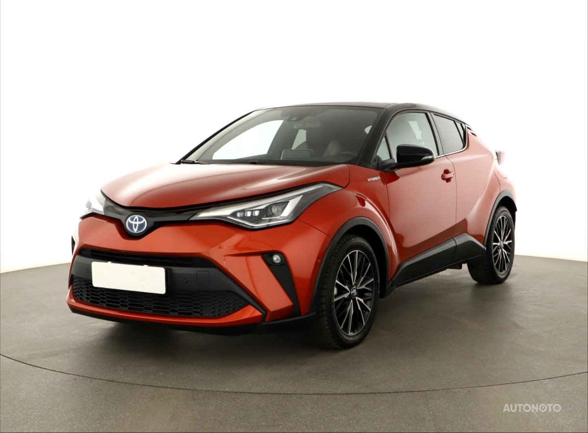 Toyota C-HR, 2019 - pohled č. 3