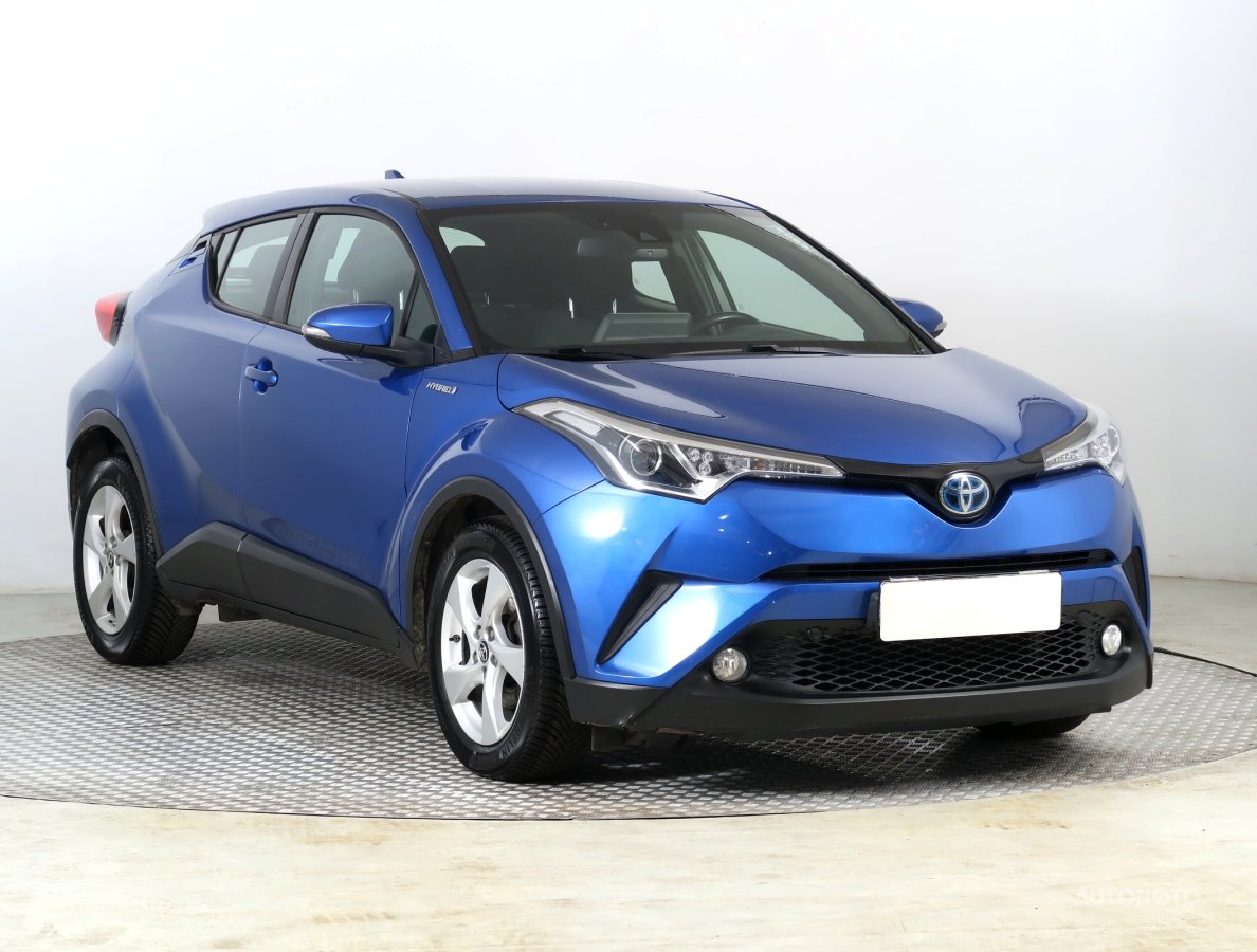 Toyota C-HR, 2018 - pohled č. 1