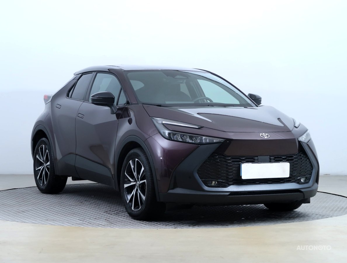 Toyota C-HR, 2024 - celkový pohled