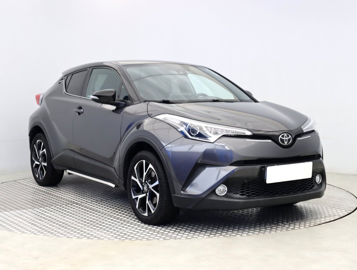 Toyota C-HR, 2017 - celkový pohled