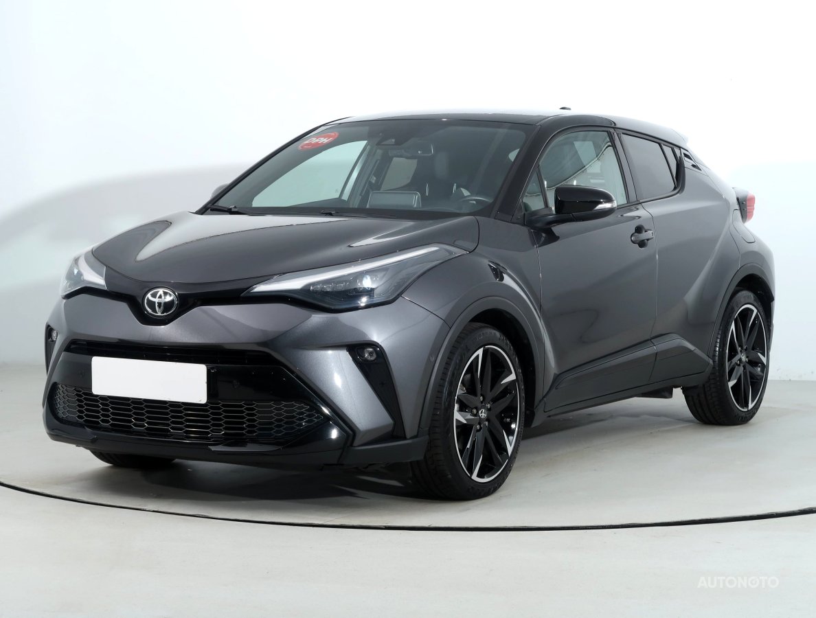 Toyota C-HR, 2022 - pohled č. 3