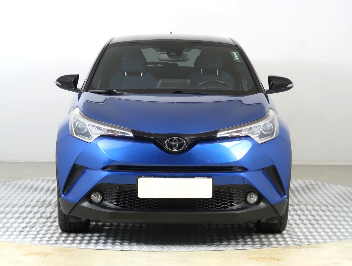 Toyota C-HR, 2017 - pohled č. 2