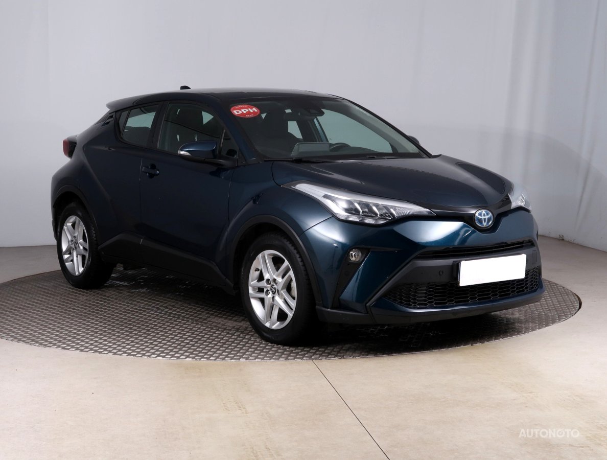 Toyota C-HR, 2023 - celkový pohled