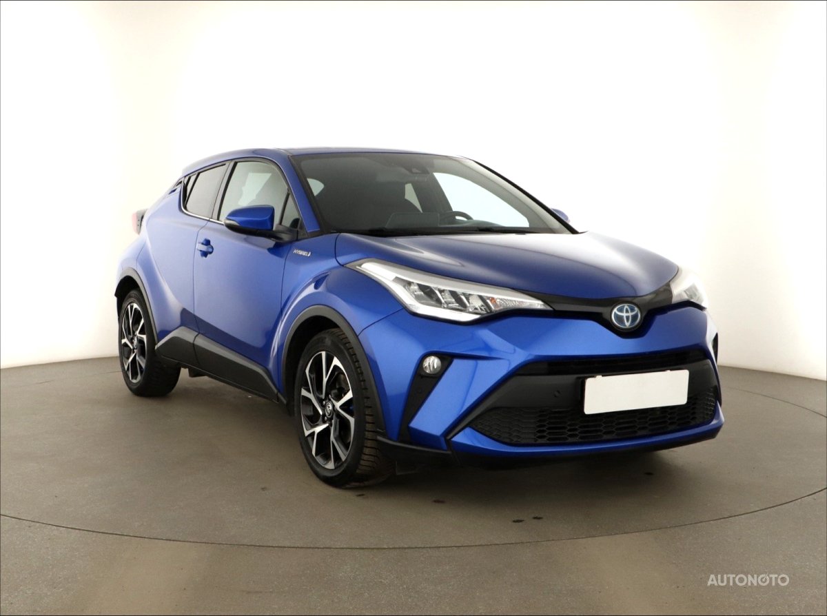 Toyota C-HR, 2021 - celkový pohled