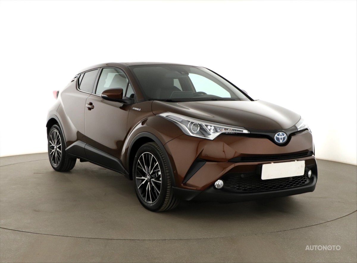 Toyota C-HR, 2017 - celkový pohled