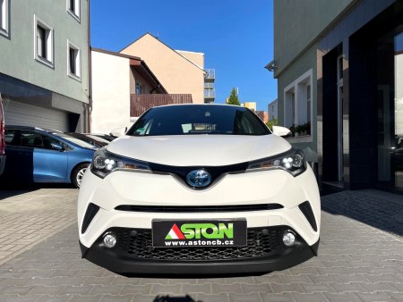 Toyota C-HR, 2017 - pohled č. 2