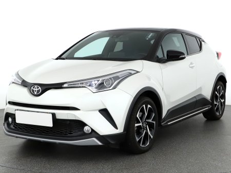 Toyota C-HR, 2017 - pohled č. 3