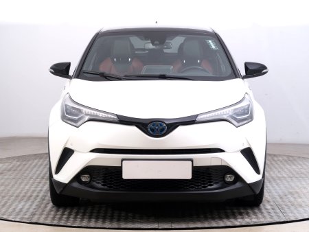 Toyota C-HR, 2018 - pohled č. 2