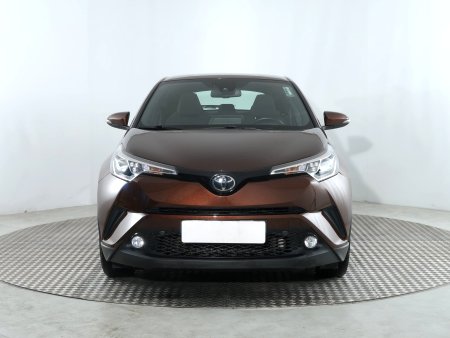 Toyota C-HR, 2018 - pohled č. 2