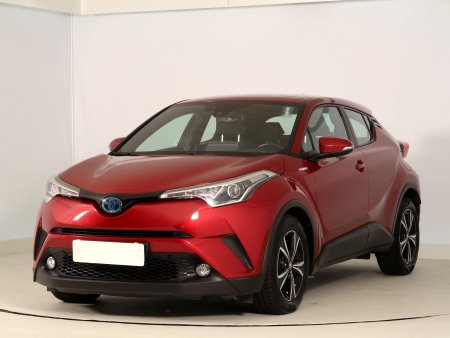 Toyota C-HR, 2018 - pohled č. 3