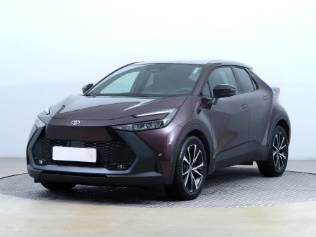 Toyota C-HR, 2024 - pohled č. 3