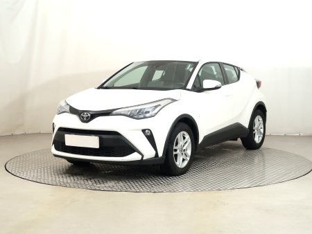 Toyota C-HR, 2020 - pohled č. 3