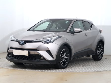 Toyota C-HR, 2019 - pohled č. 3