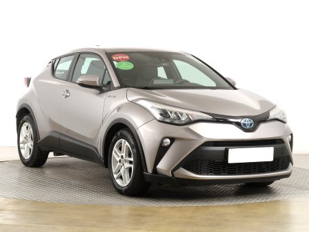 Toyota C-HR 1.8 Hybrid,2021, digi klima, Infotainment