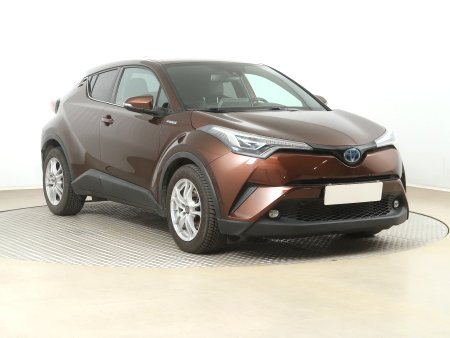 Toyota C-HR, 2017