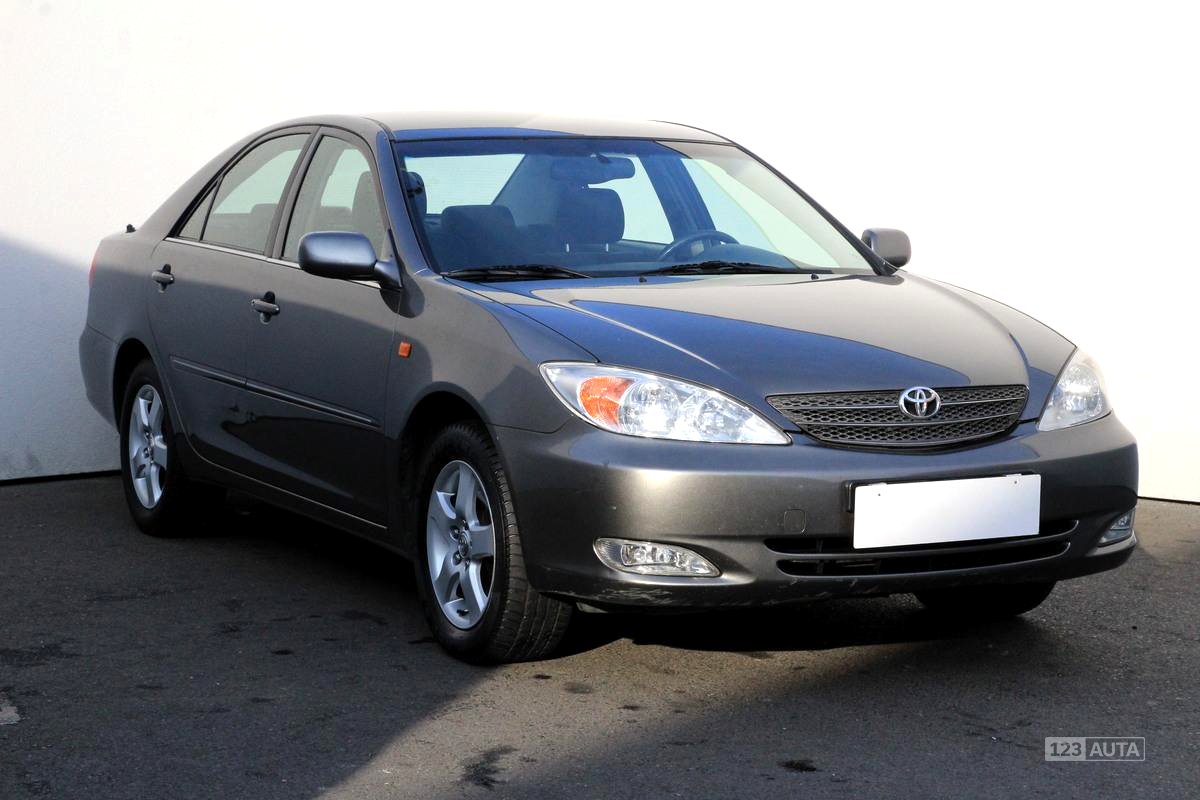 Toyota Camry, 2002 - celkový pohled