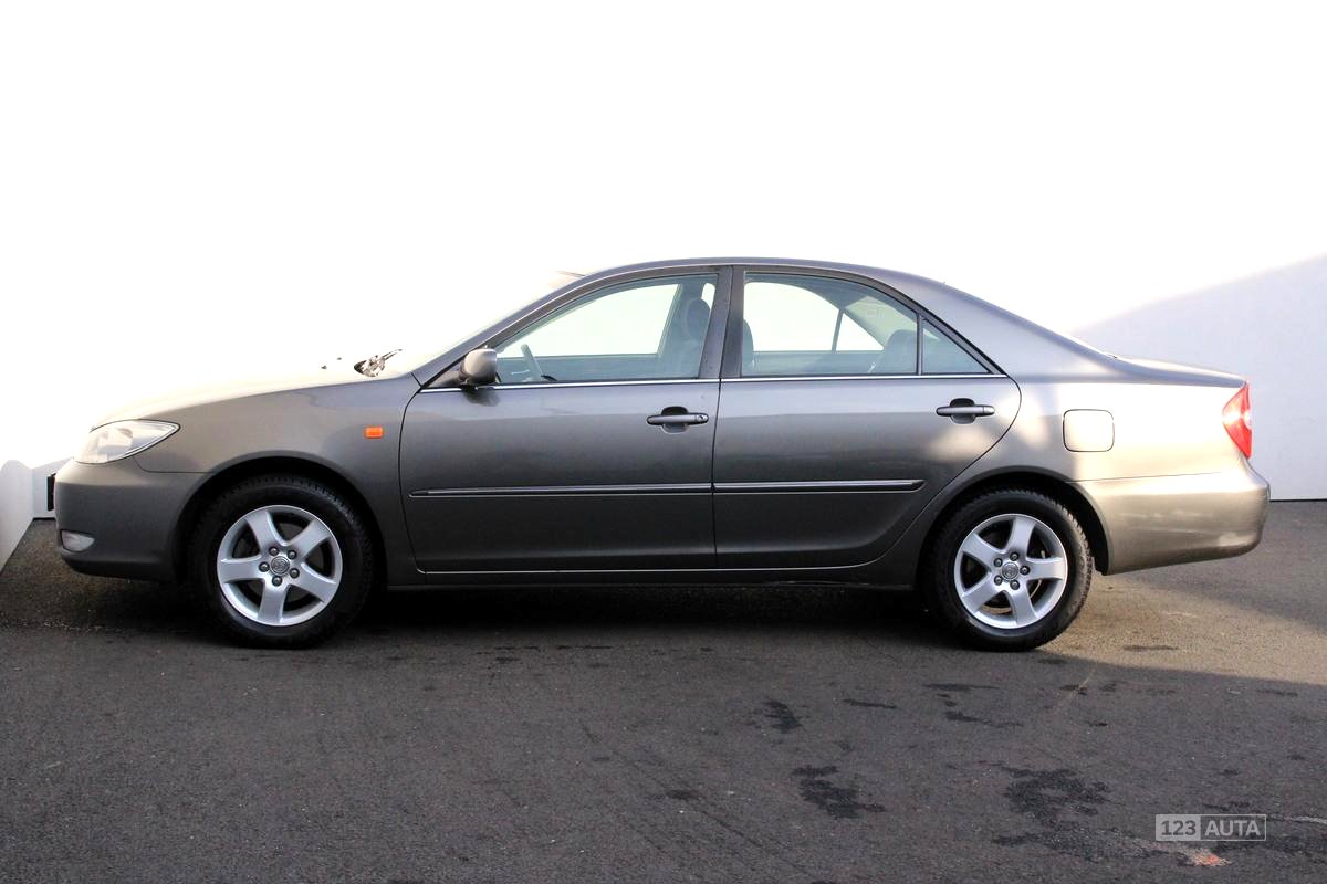 Toyota Camry, 2002 - pohled č. 8