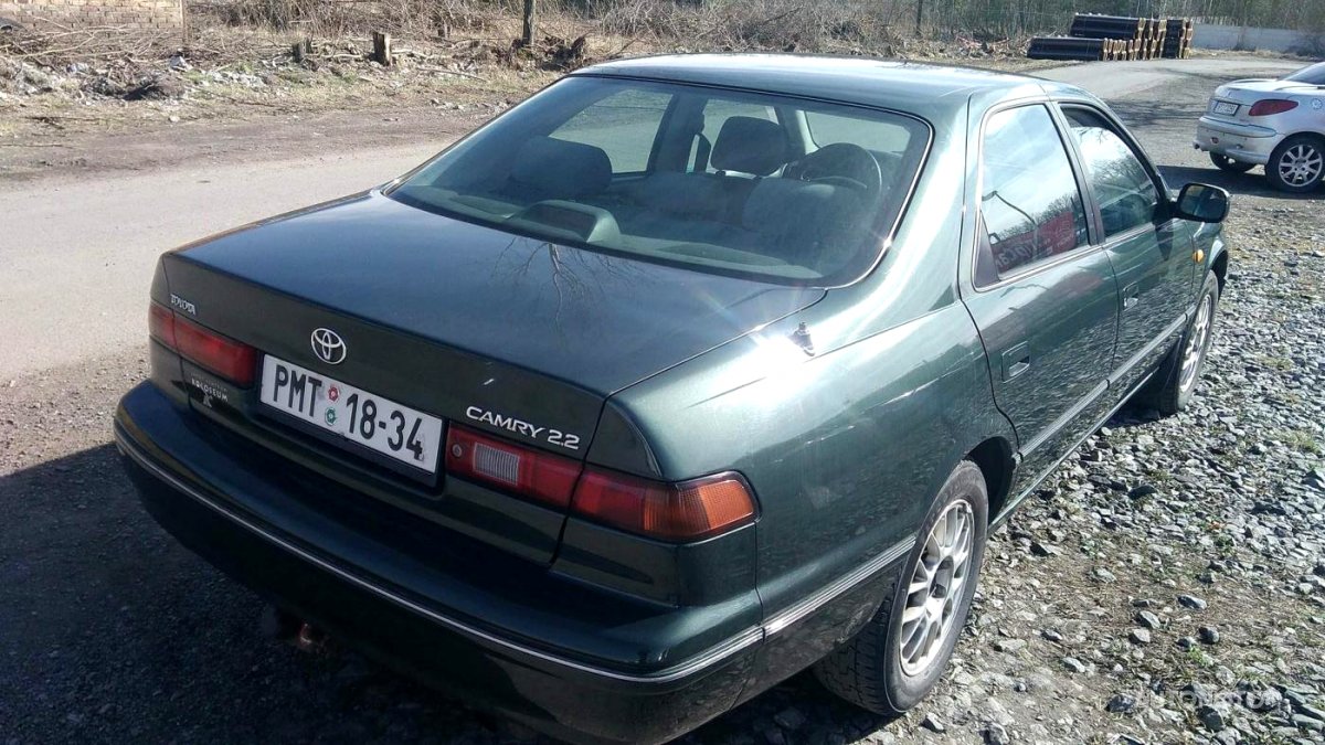 Toyota Camry, 1999 - pohled č. 3