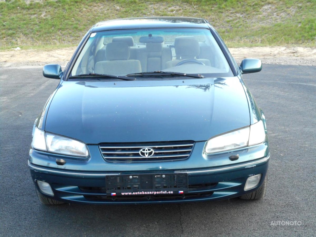 Toyota Camry, 1997 - pohled č. 3