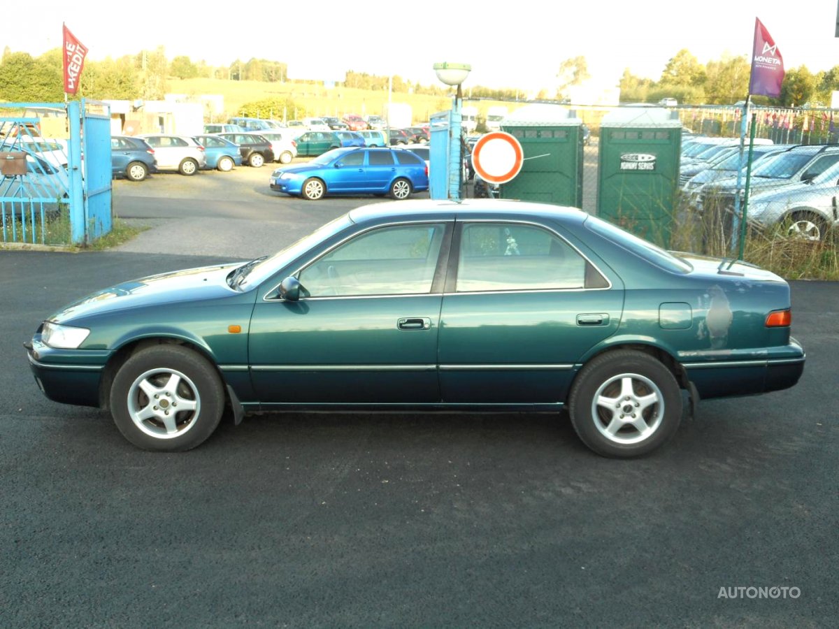 Toyota Camry, 1997 - pohled č. 5