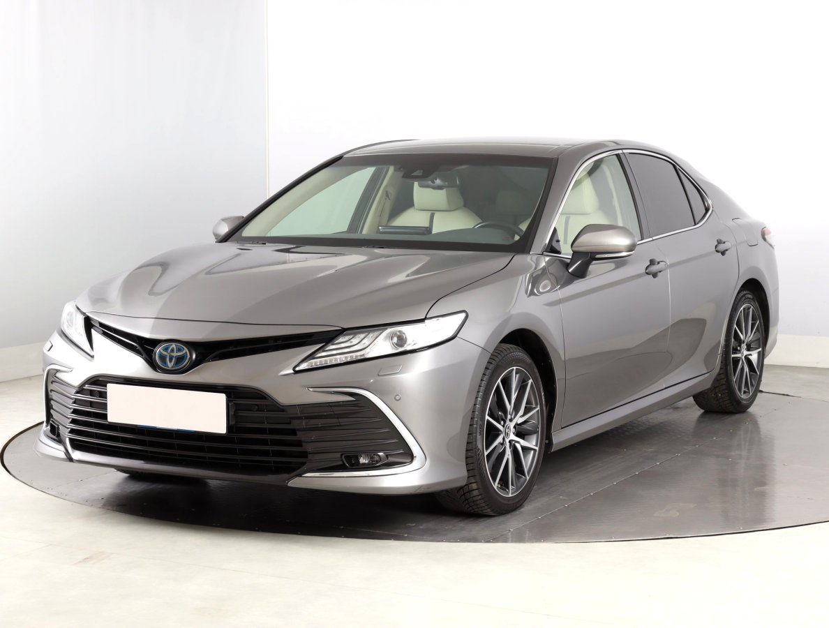 Toyota Camry, 2021 - pohled č. 3
