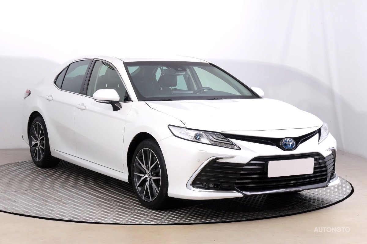 Toyota Camry, 2024 - celkový pohled