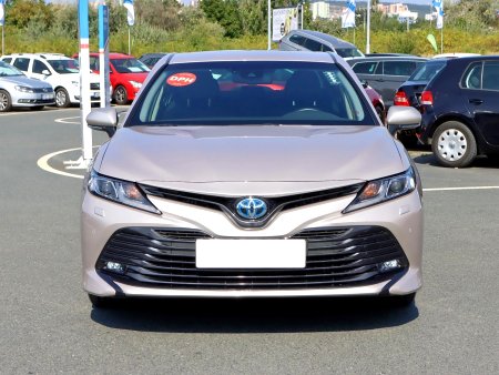 Toyota Camry, 2021 - pohled č. 2