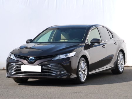 Toyota Camry, 2019 - pohled č. 3