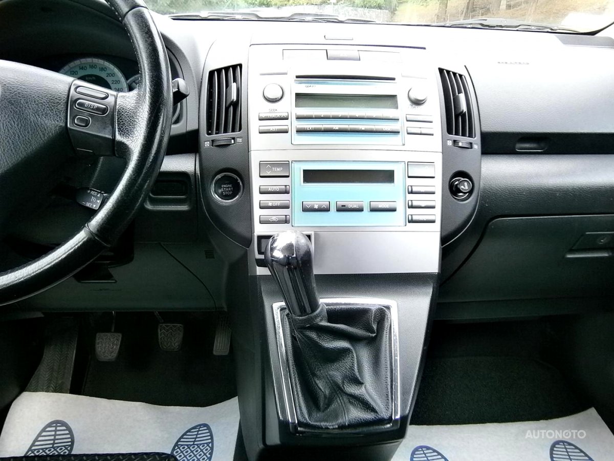 Toyota Corolla Verso, 2007 - pohled č. 10