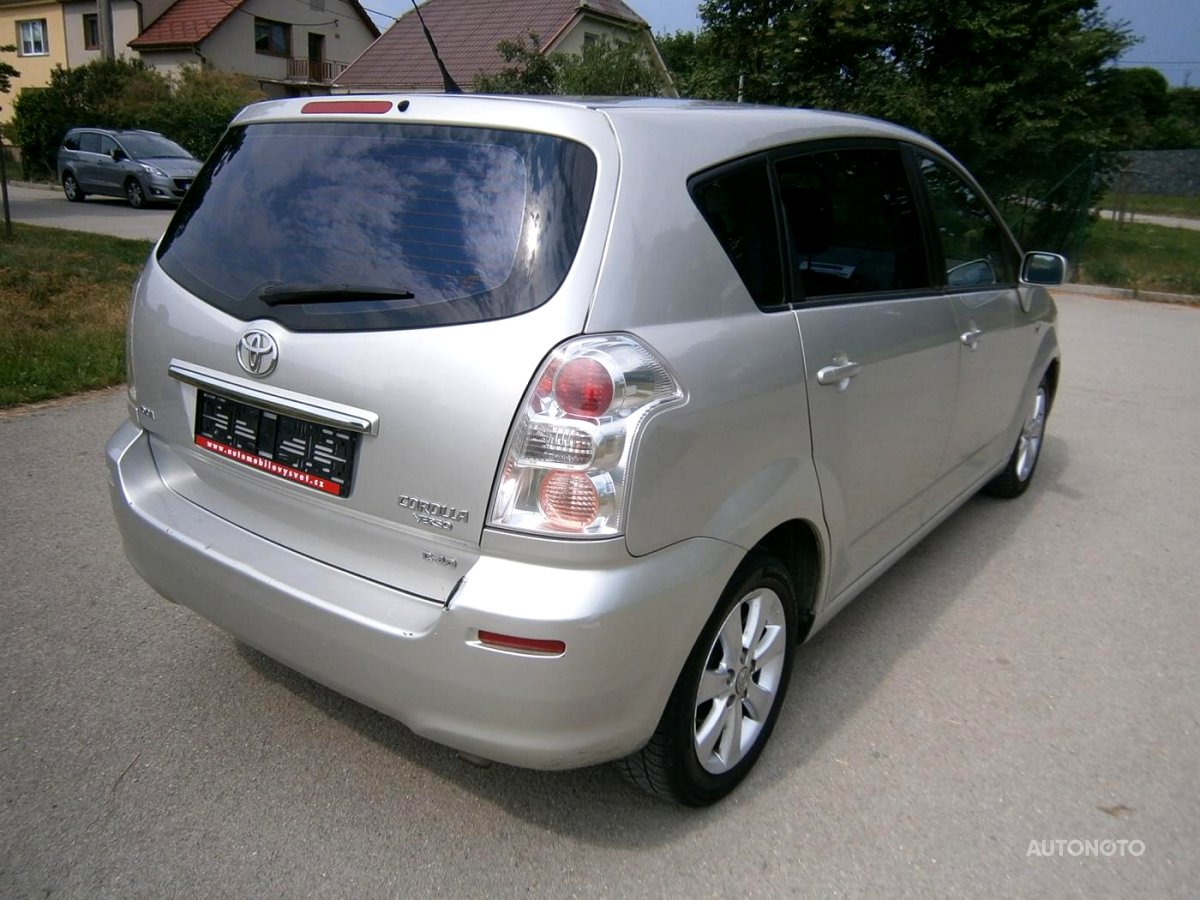 Toyota Corolla Verso, 2007 - pohled č. 3