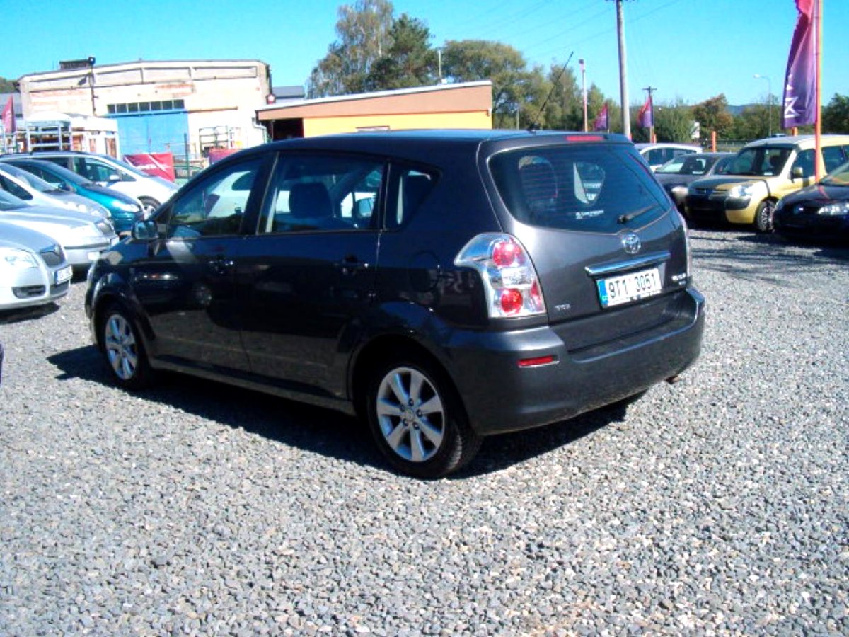 Toyota Corolla Verso, 2008 - pohled č. 6