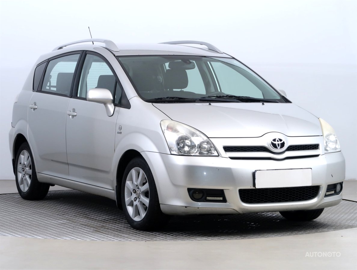 Toyota Corolla Verso, 2005 - celkový pohled