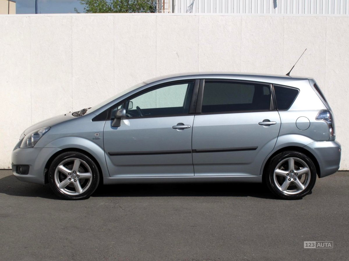 Toyota Corolla Verso, 2009 - pohled č. 4