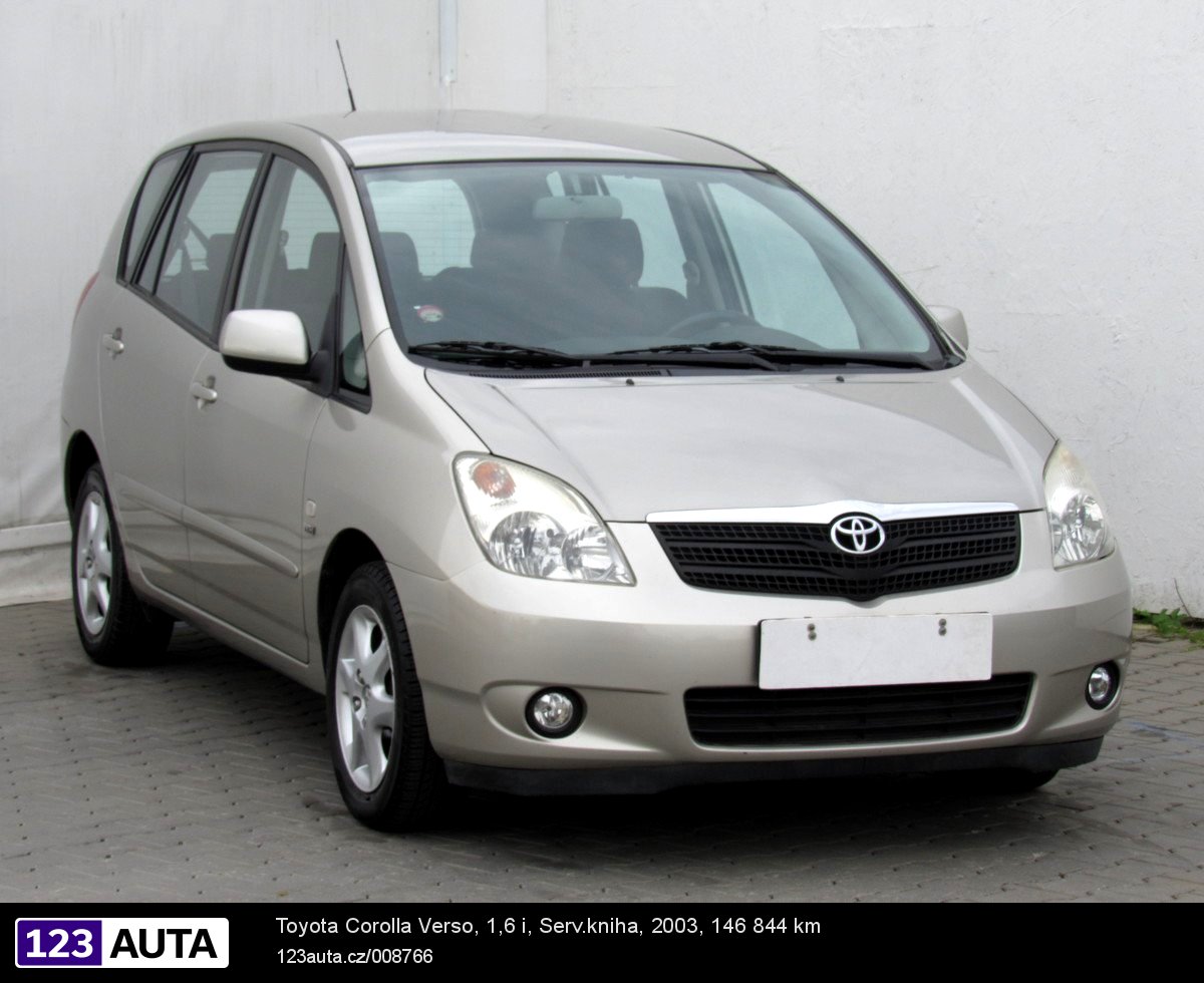 Toyota Corolla Verso, 2003 - celkový pohled