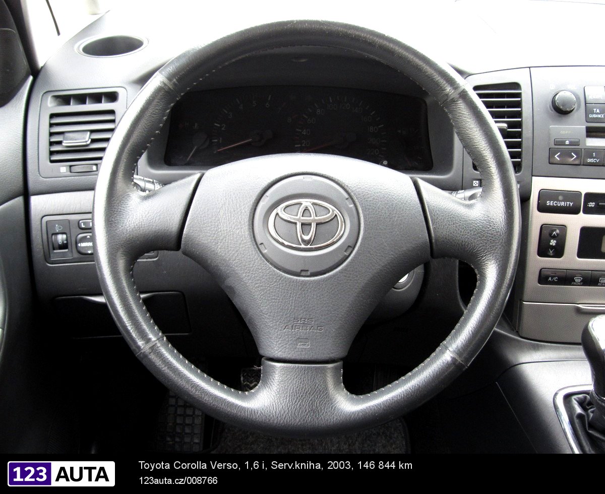 Toyota Corolla Verso, 2003 - pohled č. 12