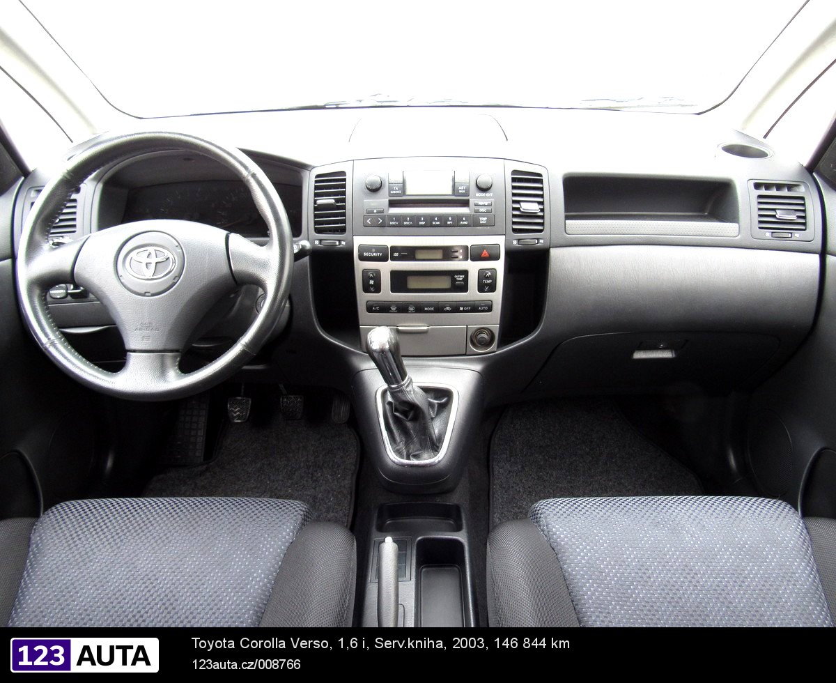 Toyota Corolla Verso, 2003 - pohled č. 13