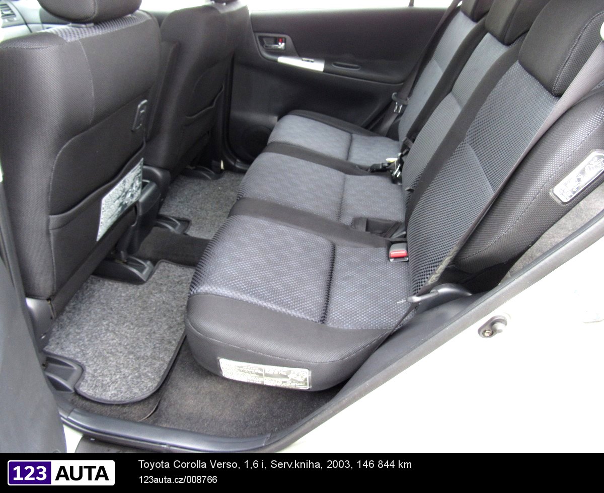 Toyota Corolla Verso, 2003 - pohled č. 15