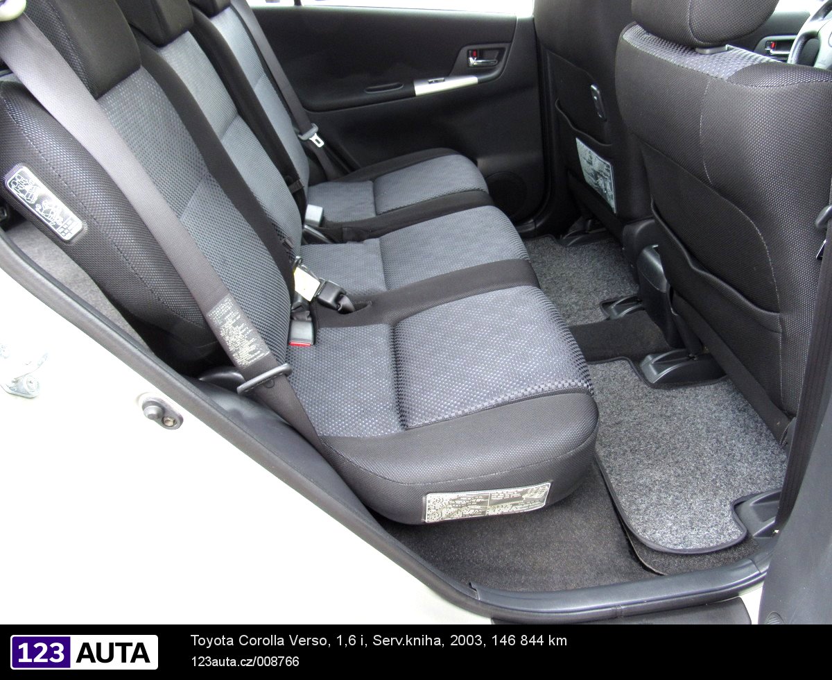 Toyota Corolla Verso, 2003 - pohled č. 17