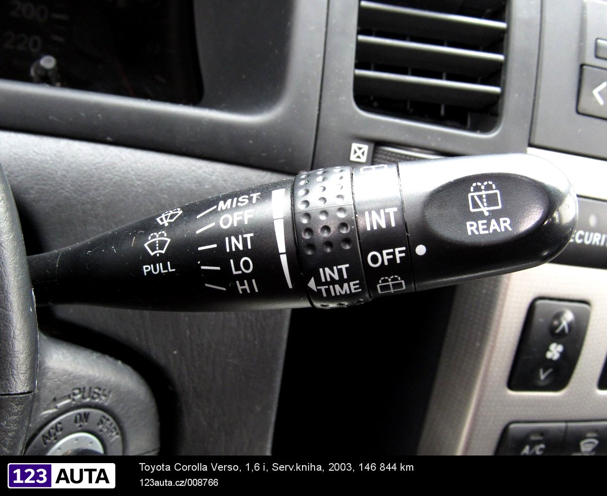 Toyota Corolla Verso, 2003 - pohled č. 21