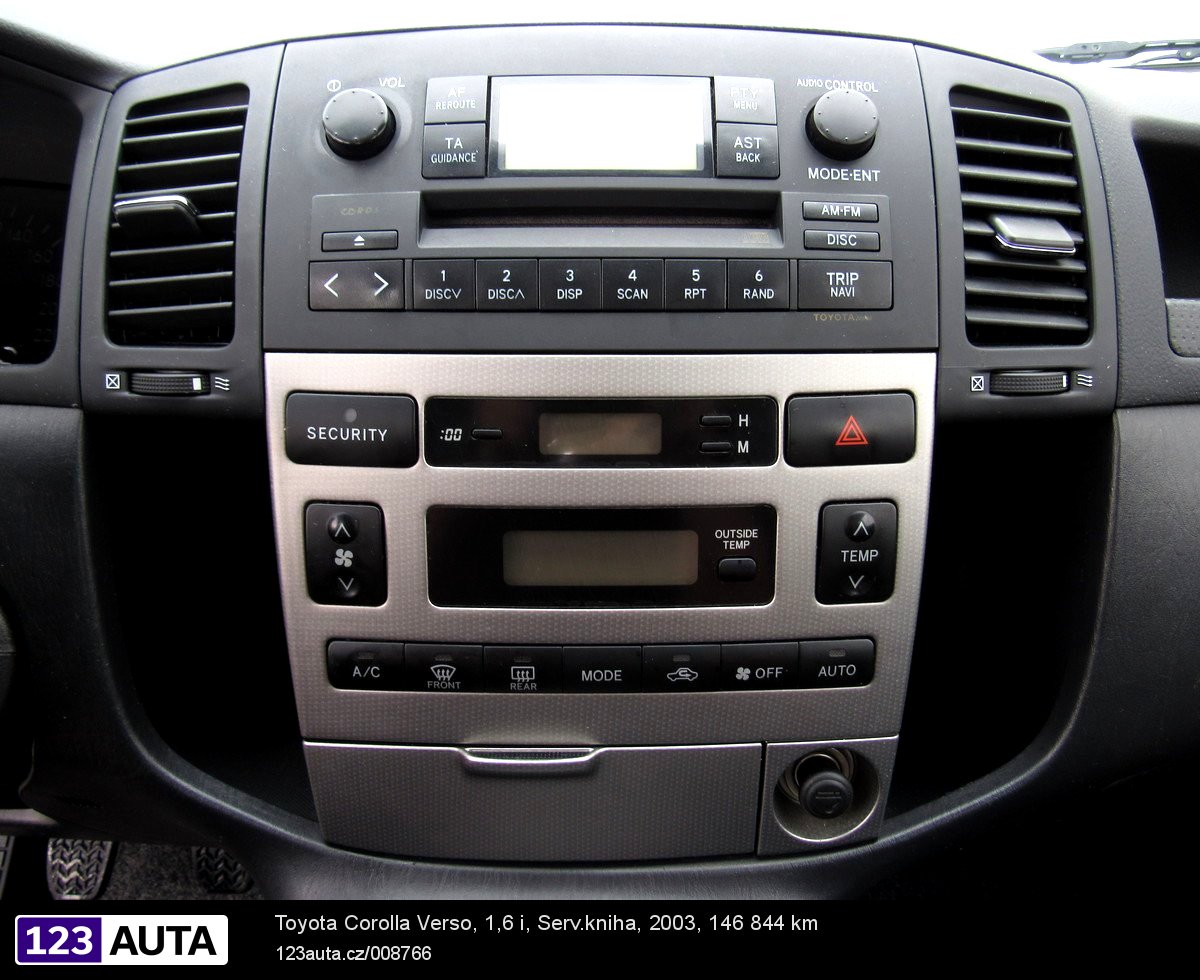 Toyota Corolla Verso, 2003 - pohled č. 22
