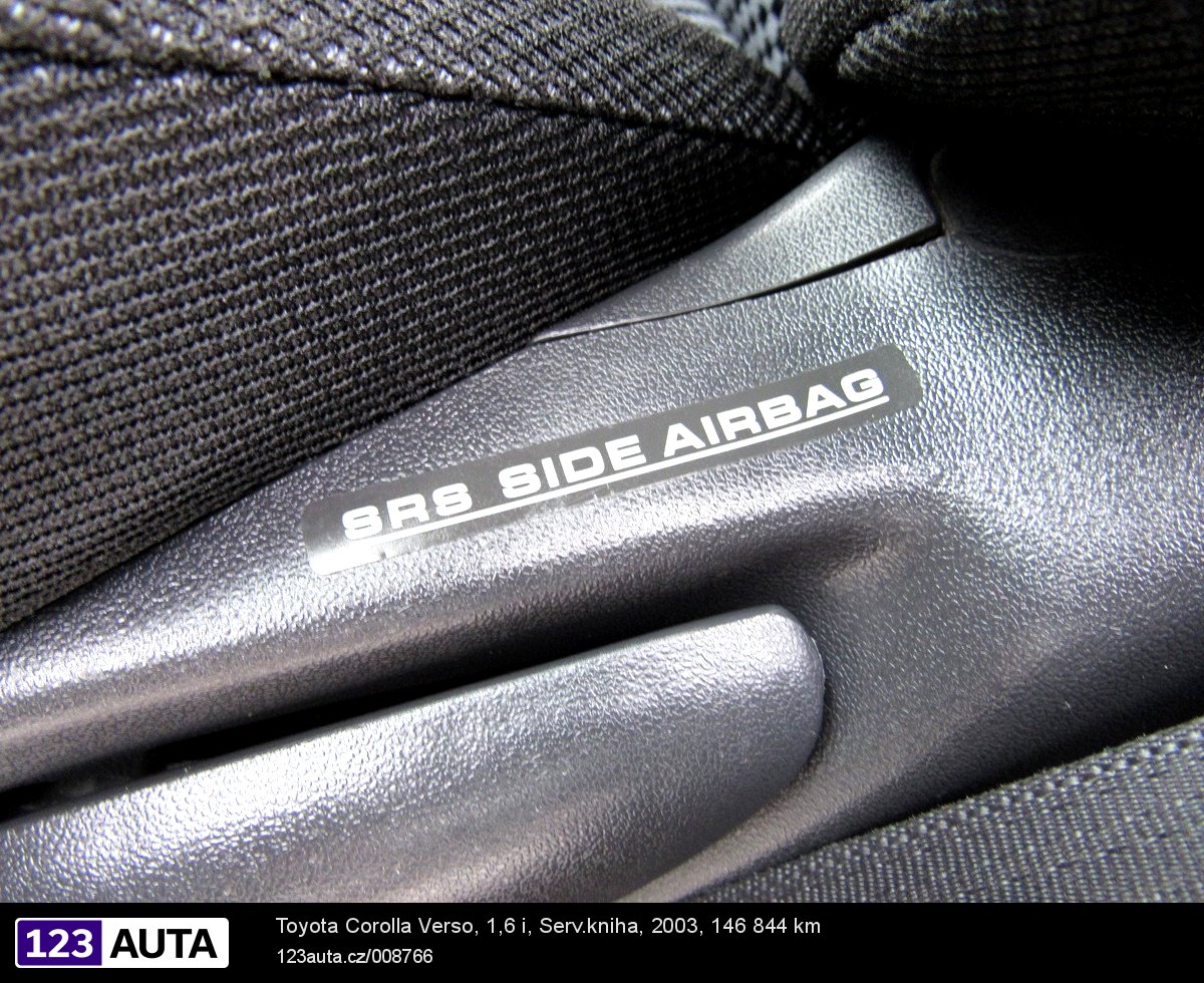 Toyota Corolla Verso, 2003 - pohled č. 25