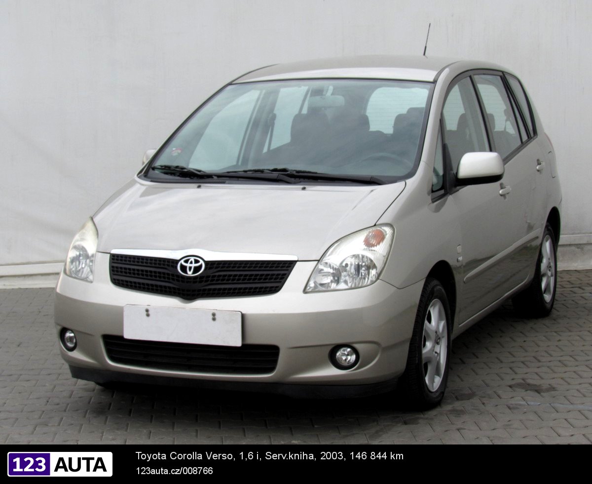 Toyota Corolla Verso, 2003 - pohled č. 3