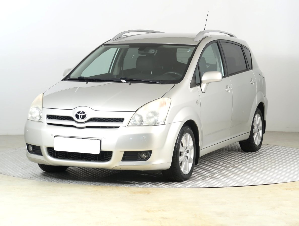 Toyota Corolla Verso, 2007 - pohled č. 3