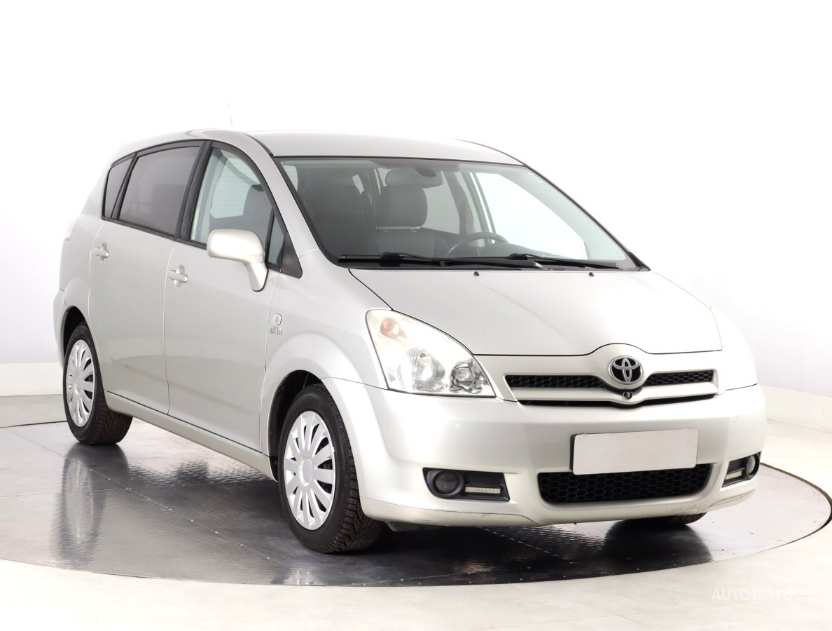 Toyota Corolla Verso, 2006 - celkový pohled