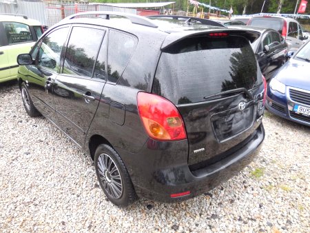 Toyota Corolla Verso, 2003 - pohled č. 4