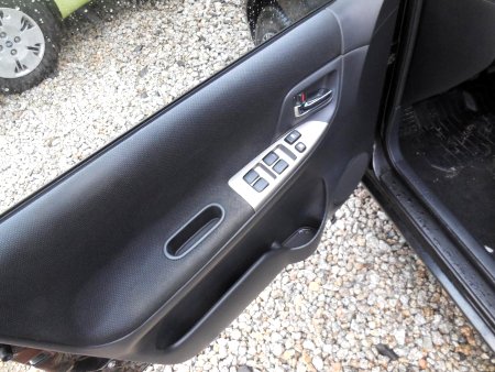 Toyota Corolla Verso, 2003 - pohled č. 6