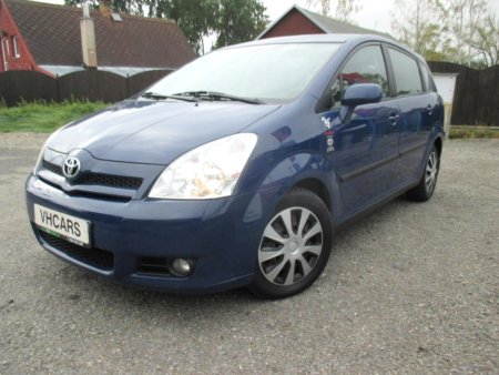 Toyota Corolla Verso 2,0 D4D Klima