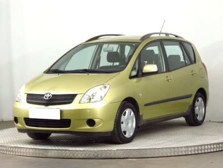 Toyota Corolla Verso, 2002 - pohled č. 3